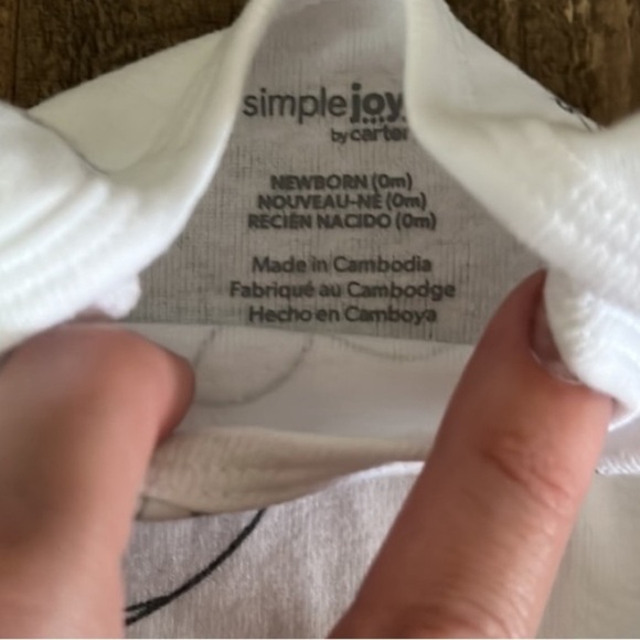 Carters Onsies Various Sizes Green and White (x3) - Picture 6 of 7